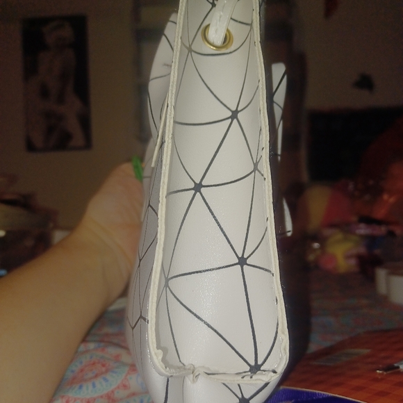 MINI HANDBAG 👜  AND HAIR CLIP - Picture 4 of 4